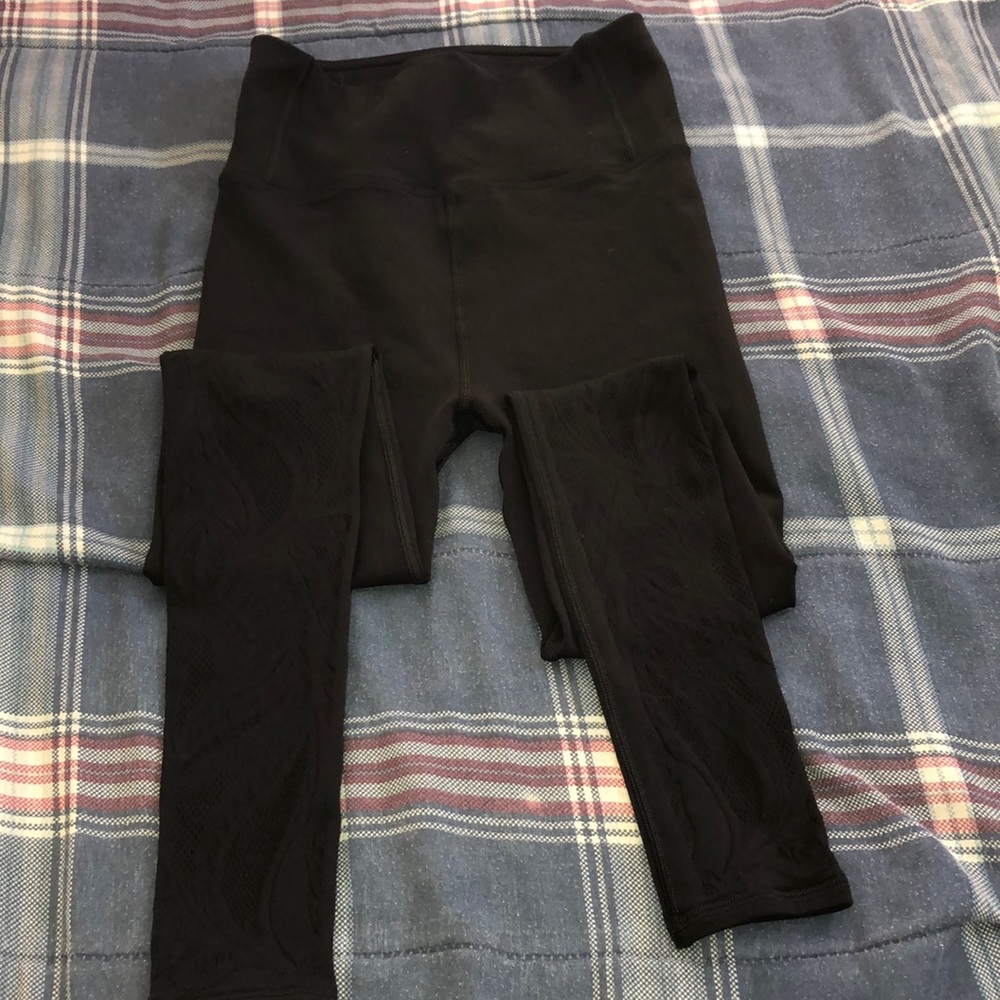 Lululemon Rare Reveal Tight 26"